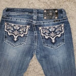 Miss Me capri size 27